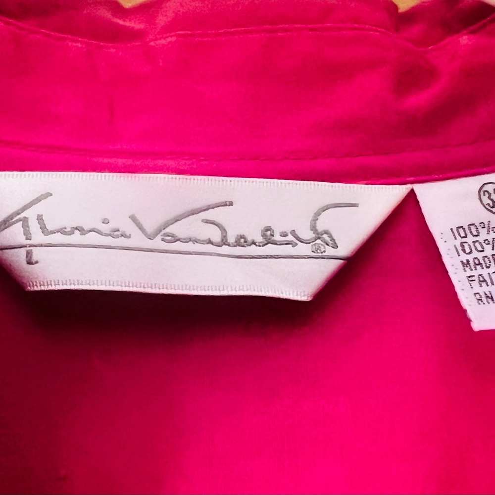 Gloria Vanderbilt Pink Button Down Shirt